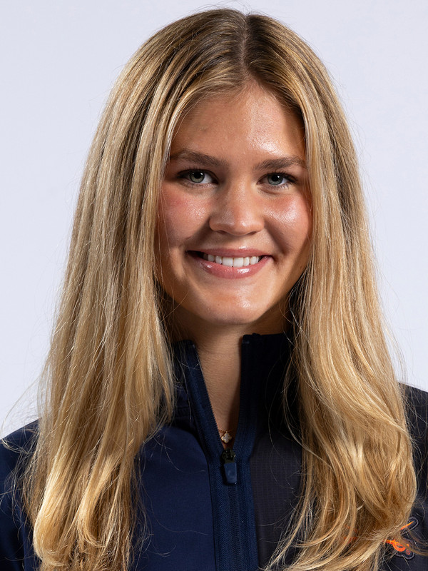 Charlotte Wilson - Swimming & Diving - Virginia Cavaliers Charlotte Wilson - Swimming & Diving - Virginia Cavaliers