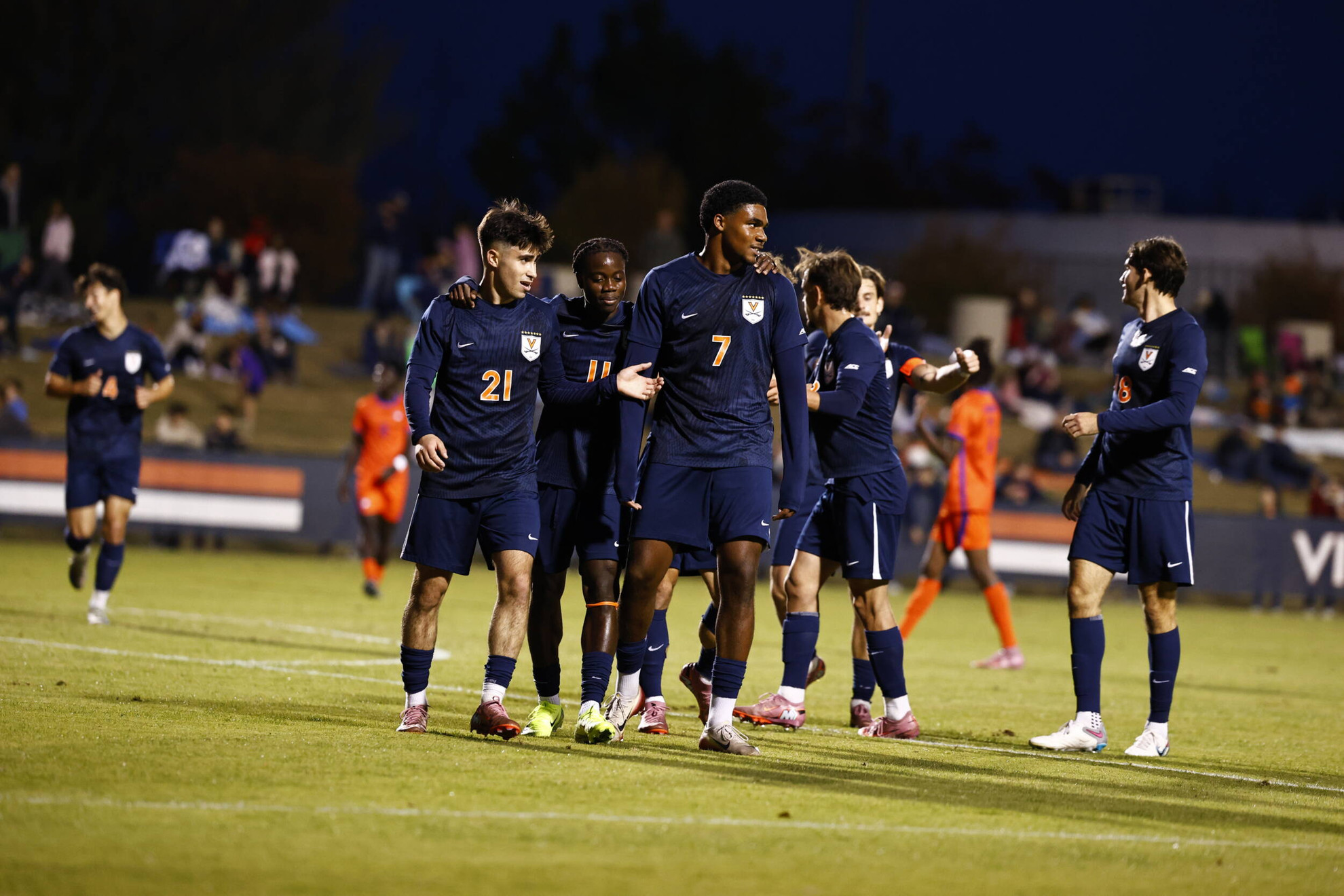 Novel 1-L polyethylene glycol + ascorbate versus high-volume polyethylene  glycol regimen for colonoscopy cleansing: a multicenter, randomized, phase  IV study - Gastrointestinal Endoscopy, image size:1980x1320