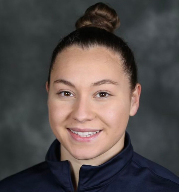 Maria Deaviz - XC/Track - Virginia Cavaliers Maria Deaviz - XC/Track - Virginia Cavaliers