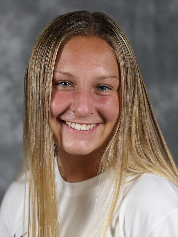 Alexis Theoret - Women's Soccer - Virginia Cavaliers Alexis Theoret - Women's Soccer - Virginia Cavaliers