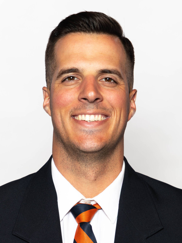 Taylor Lamb - Football - Virginia Cavaliers Taylor Lamb - Football - Virginia Cavaliers