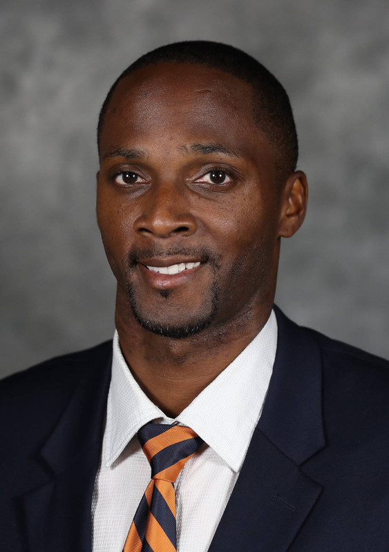 LaRon Bennett