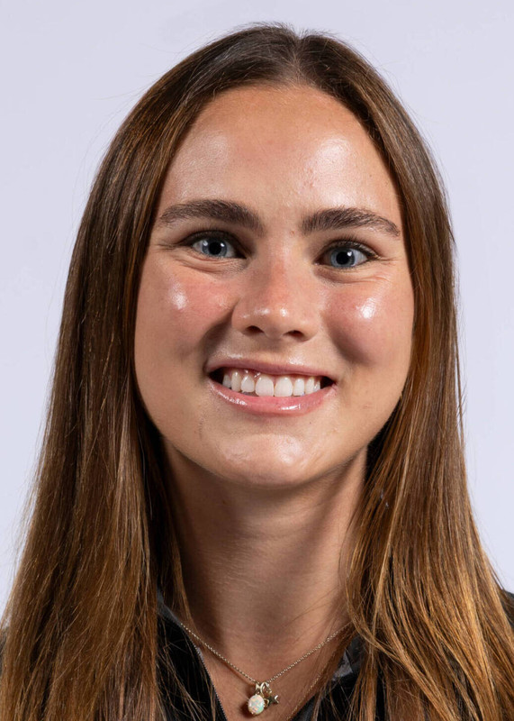 Amelia Maughan - Cross Country - Virginia Cavaliers